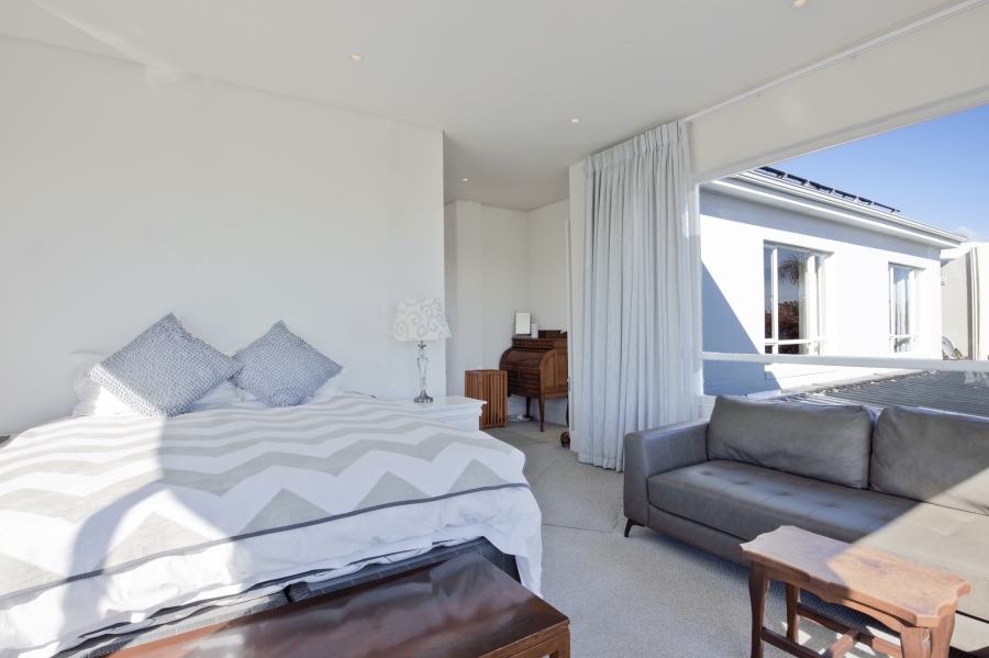 To Let 3 Bedroom Property for Rent in Sunset Beach Western Cape